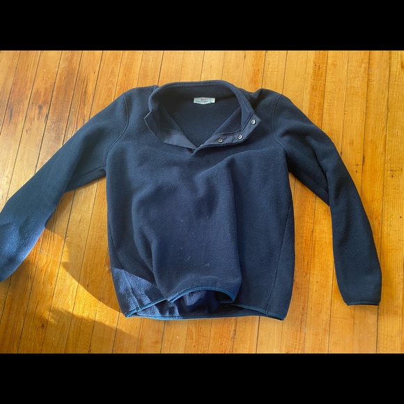 Vineyard Vines Quarter Button Up - Picture 2 of 3